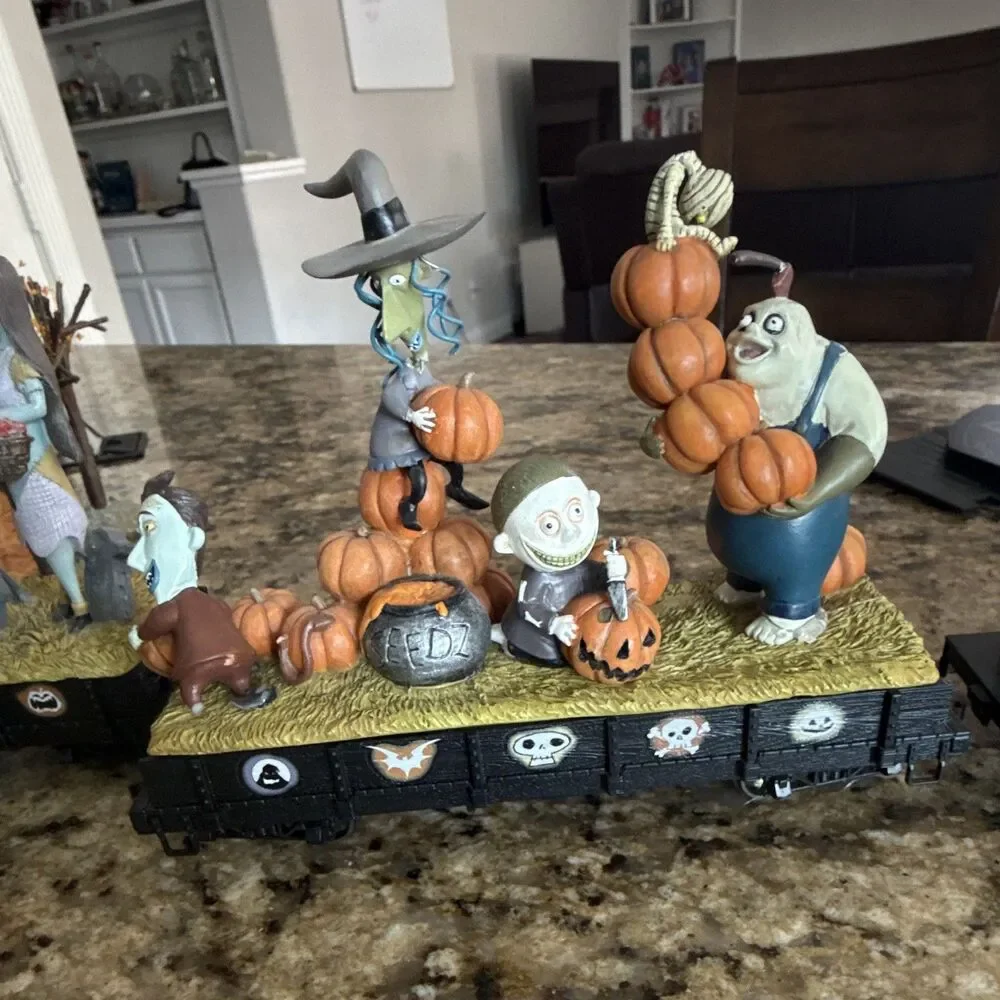 Disney Nightmare Before Christmas G Gauge Nightmare Express Steam Train